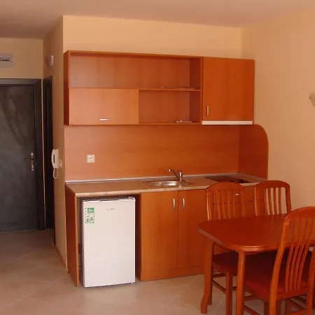 Hotel de apartamente Bratanov Sunset Beach 4 *