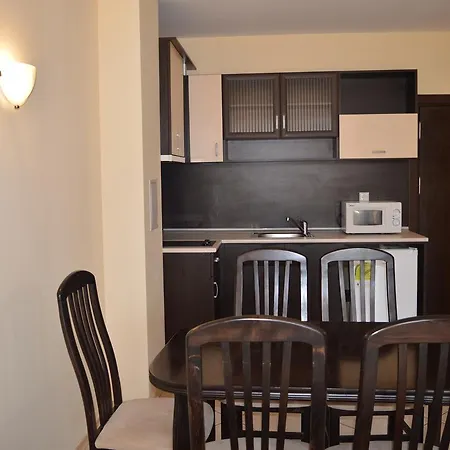 Hotel de apartamente Bratanov Sunset Beach 4 *