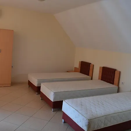 Hotel de apartamente Bratanov Sunset Beach 4 *