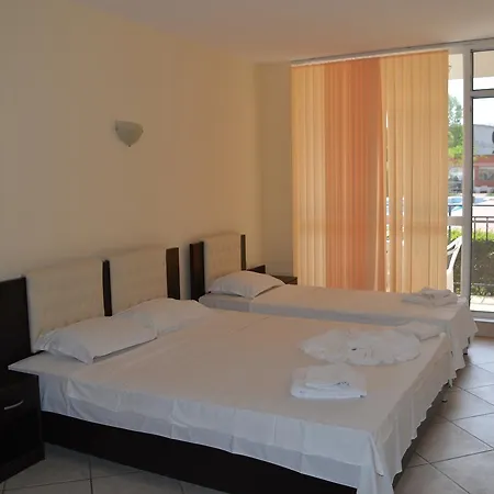 Hotel de apartamente Bratanov Sunset Beach 4